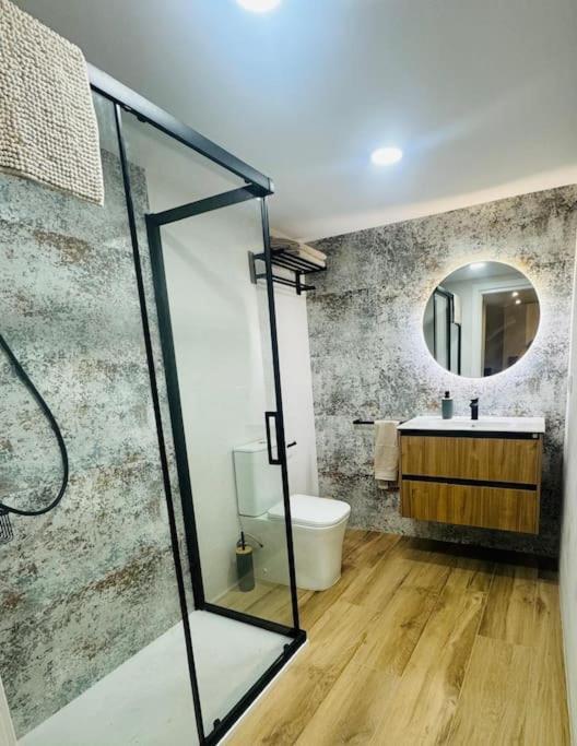 Gran Apartamento A Pie De Calle Валенсия Екстериор снимка