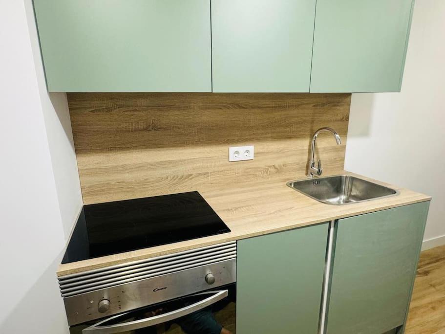 Gran Apartamento A Pie De Calle Валенсия Екстериор снимка